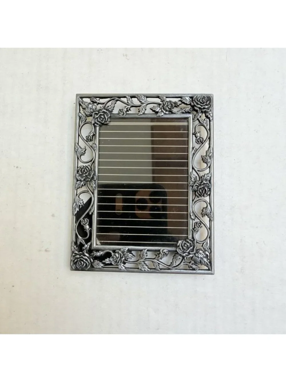 Vine Of Roses Picture Frame Silver Tone Stand Up Metal 2.5 X 3 Photo Floral